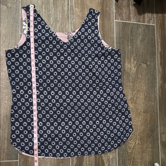 Chico’s Reversible Geometric Circle To Floral Tank Sz L - Picture 5 of 5